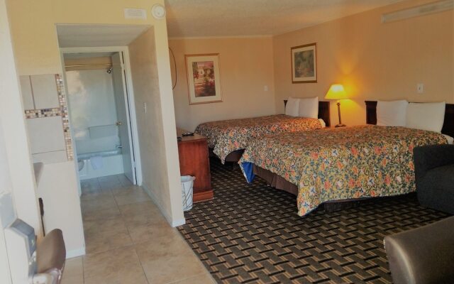 Grand View Plaza Inn & Suites