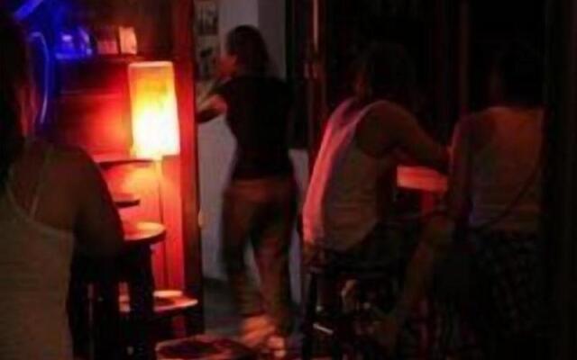 Oasis Backpackers Hostel Granada