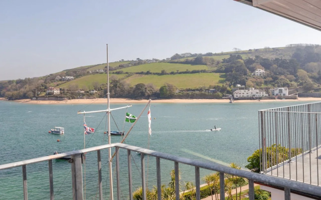 32 The Salcombe
