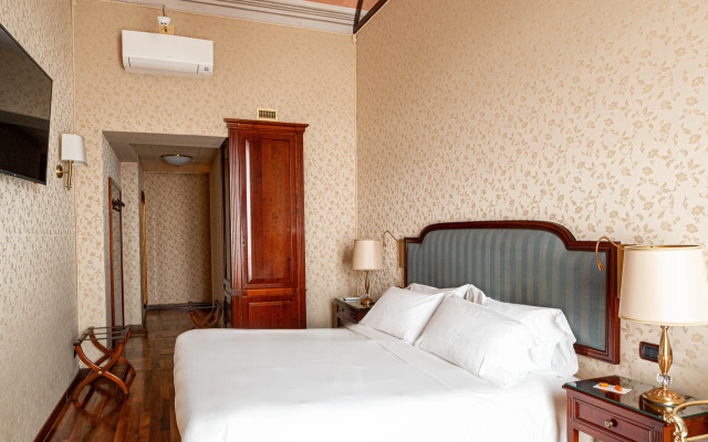 Phi Hotel Principe