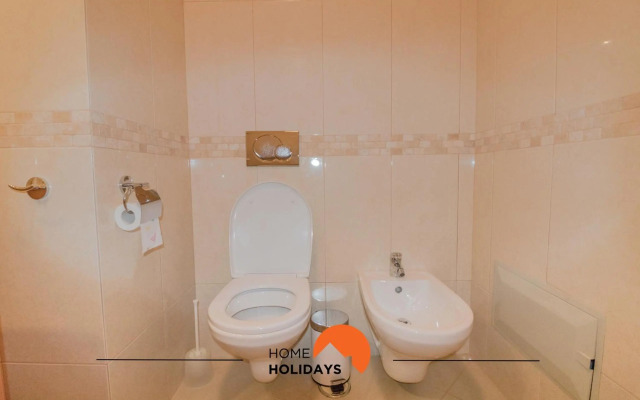 #004 Amazing T2 with seaview and pool 900m beach