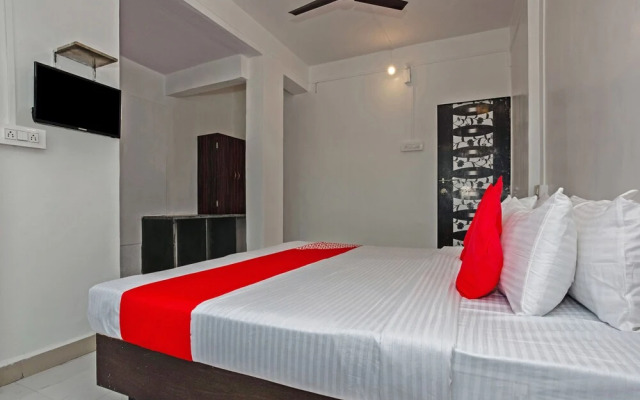 OYO 24435 Shubham Lodging And Boarding