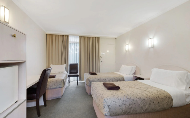 Alexander Motor Inn & Apartments