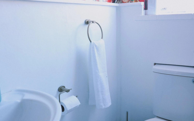 Harbour View Funky And Eclectic Two Bedroom Home