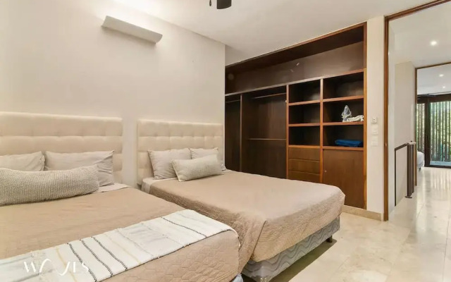 2 Br PH w Private Pool in Luxury Gated Community