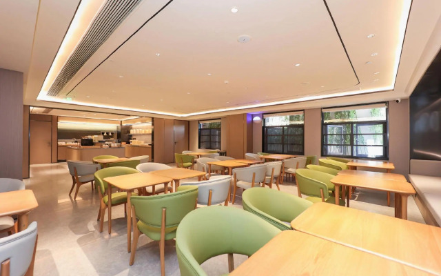 JI Hotel (Nanchang Bayi Square Provincial Art Gallery Branch）