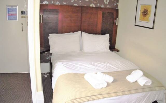 Town House Rooms