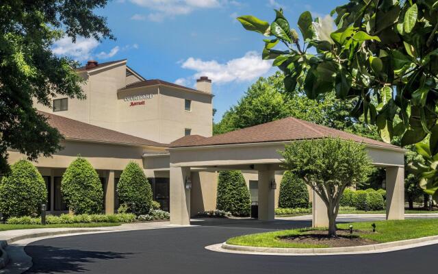 Courtyard by Marriott Williamsburg Busch Gardens Area