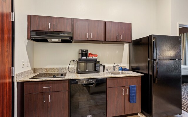Cobblestone Hotel & Suites - International Falls