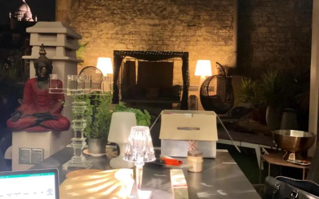 LUXURY FLAT WITH ROOFTOP TERRACE - Paris 18