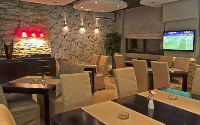 Petrus Hotel