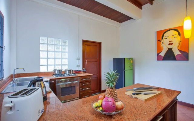 Unique Thai Style 4BR Pool Villa Nikkie