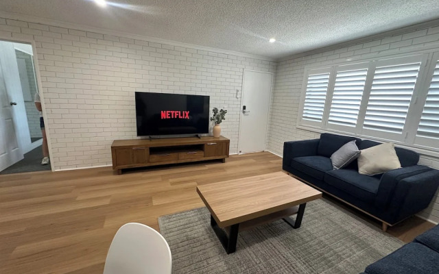 Central Cullen Apartments