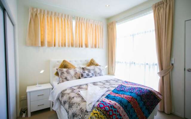 Epsom Central Modern 3Brd Apt