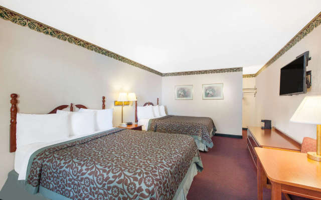 Days Inn by Wyndham Erick