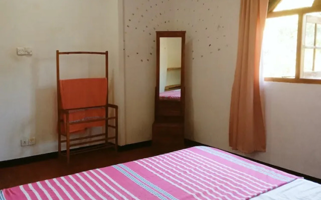 Charming 2-bed Apartment in Weligama