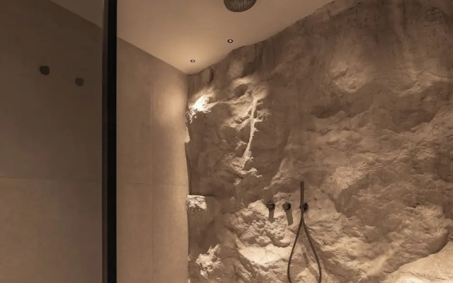 Seven Rocks Suites