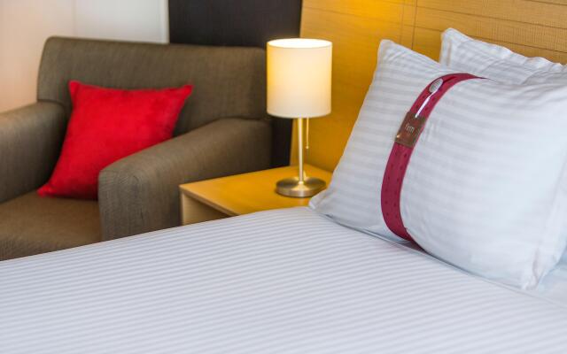 Holiday Inn Melbourne Airport by IHG