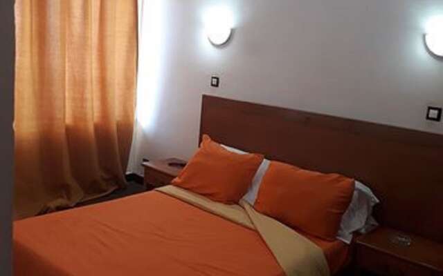 Hotel Rais