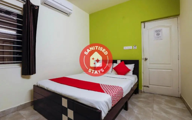 OYO Flagship 70582 J Puneeth residence And lodging