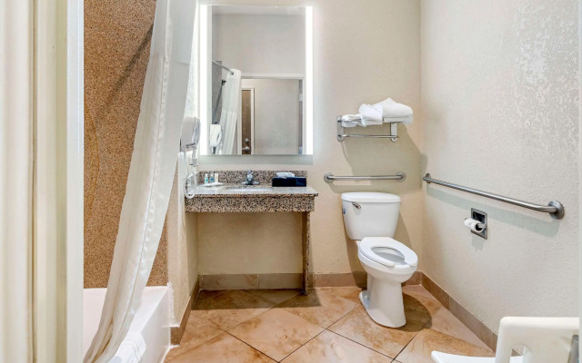 Comfort Suites Merrillville near US 30