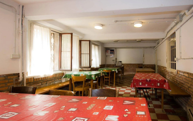 Ostello Domus Civica