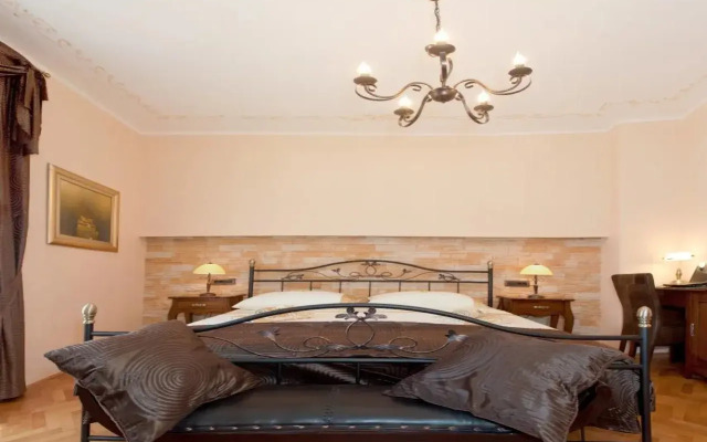 Unique Luxury Rooms