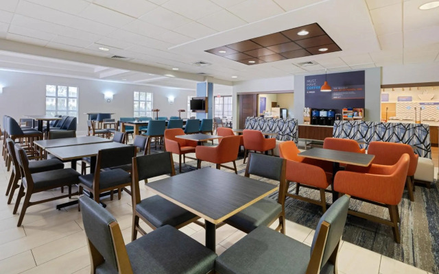 Holiday Inn Express Hotel & Suites Ft. Lauderdale-Plantation by IHG