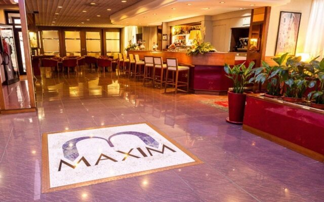 Hotel Maxim