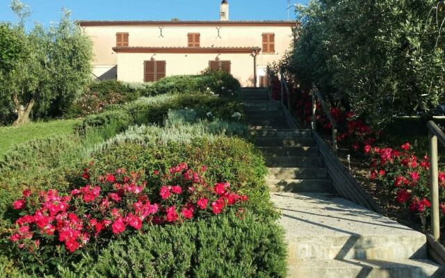 Family Villa, Pool and Country Side Views, Italy