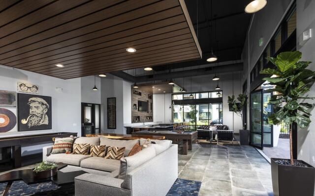 Luxury Condos Menlo Park