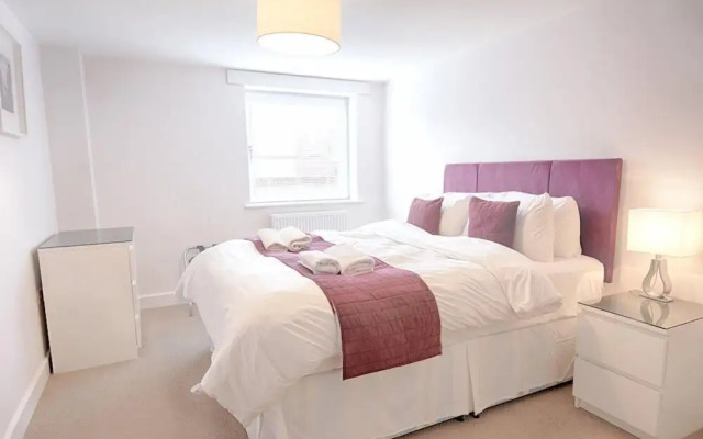 Roomspace Apartments -Bradley Court