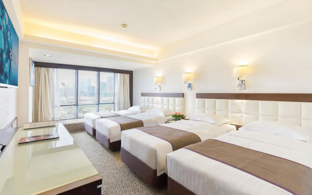 Regal Oriental Hotel