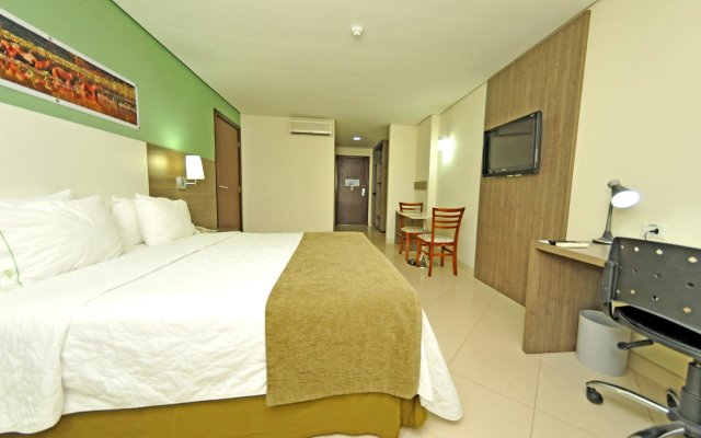 Holiday Inn Express Cuiaba