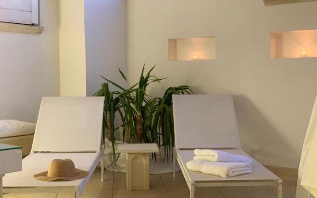 Sea Suites