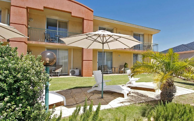 Ocean View Motel