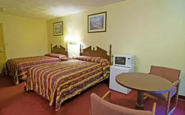 Rumford Motor Inn