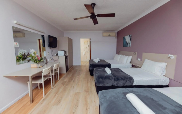 Cumberland Motor Inn