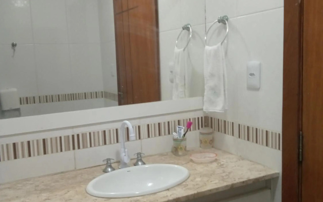 Flat no Farol da Barra 129