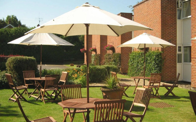 Holiday Inn Basingstoke by IHG