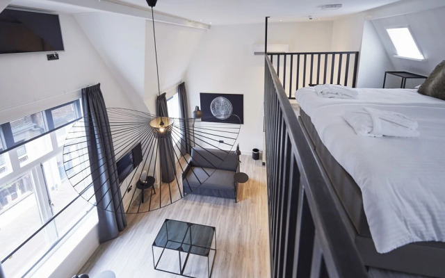 "DE BANK" - Hotel Apartments