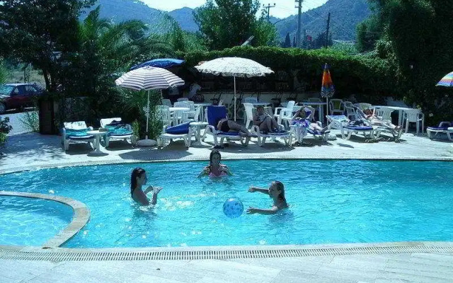 Orkide Hotel
