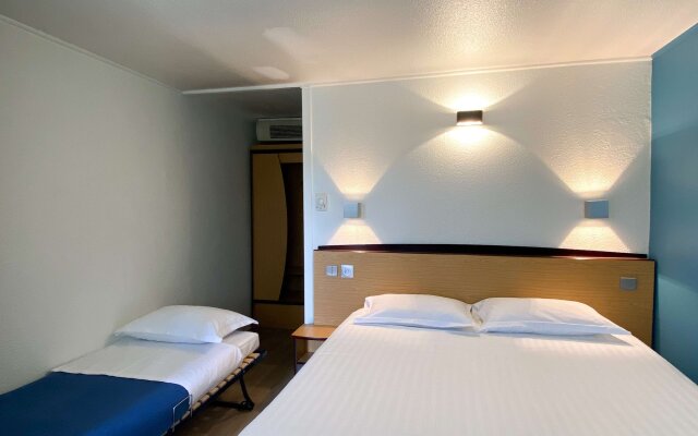 Hotel Kyriad Direct Roanne