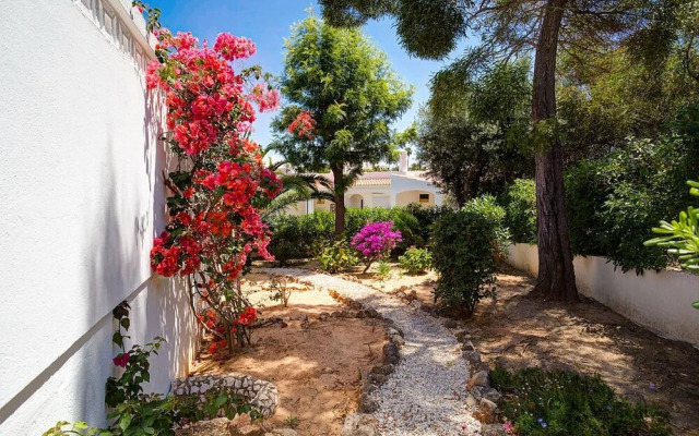 Sequana Fabulous Spacious Villa Perfect for Fami