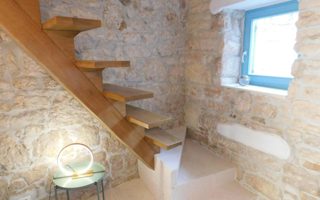 bezauberndes Steinhaus mit Garten in der Altstadt von Rovinj