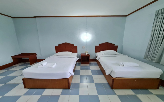 Phu Nga Hotel
