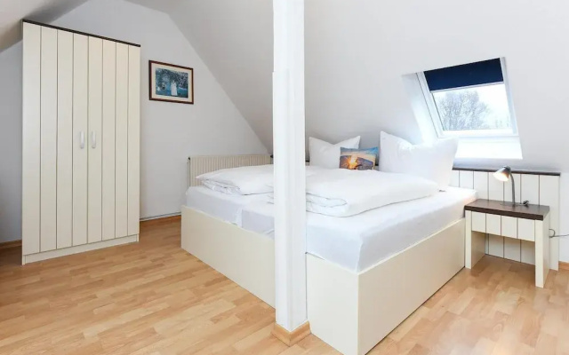 Helle Ferienwohnung in Bensersiel