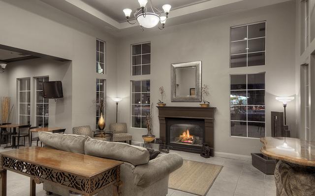 University Park Inn & Suites, an Ascend Collection Hotel