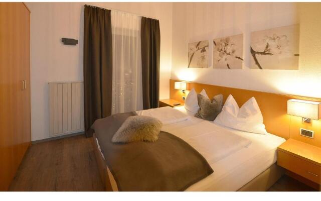 Apparthotel Central