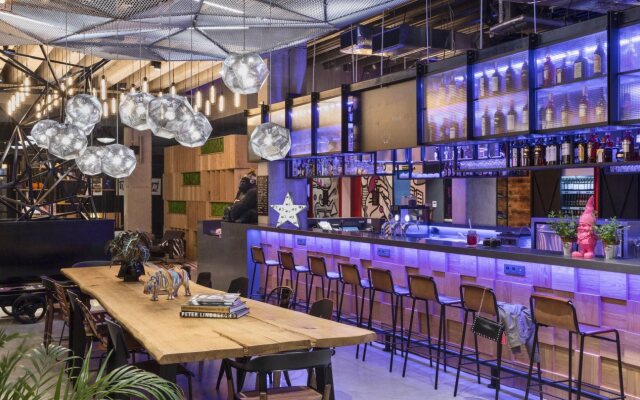 Moxy Katowice Airport